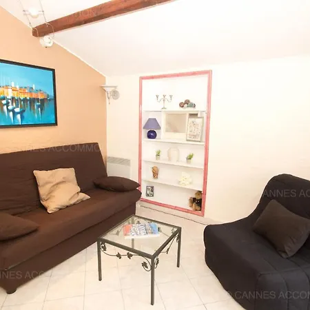 Apartment Maillot